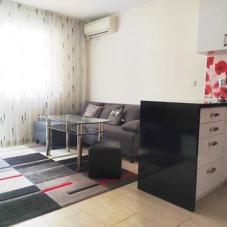 Modern Apartment In 부르가스 외부 사진